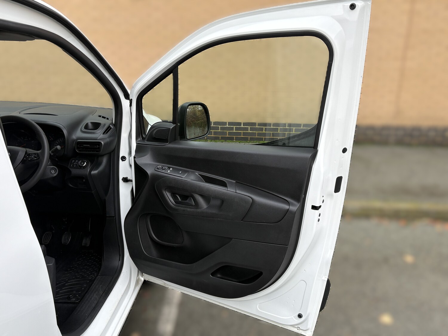 Used Vauxhall Combo 2020 for sale - 76531507: Photo 10