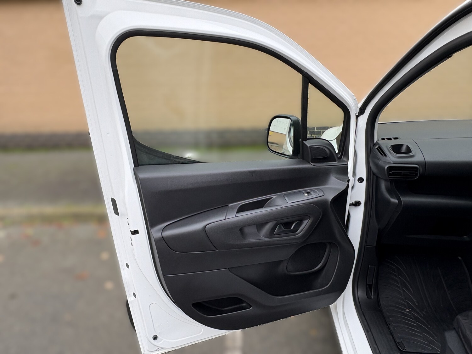 Used Vauxhall Combo 2020 for sale - 76531507: Photo 14