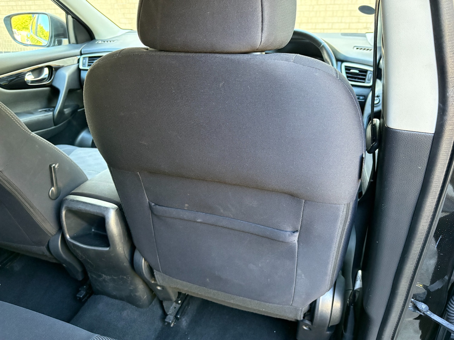 Vehicle 29
