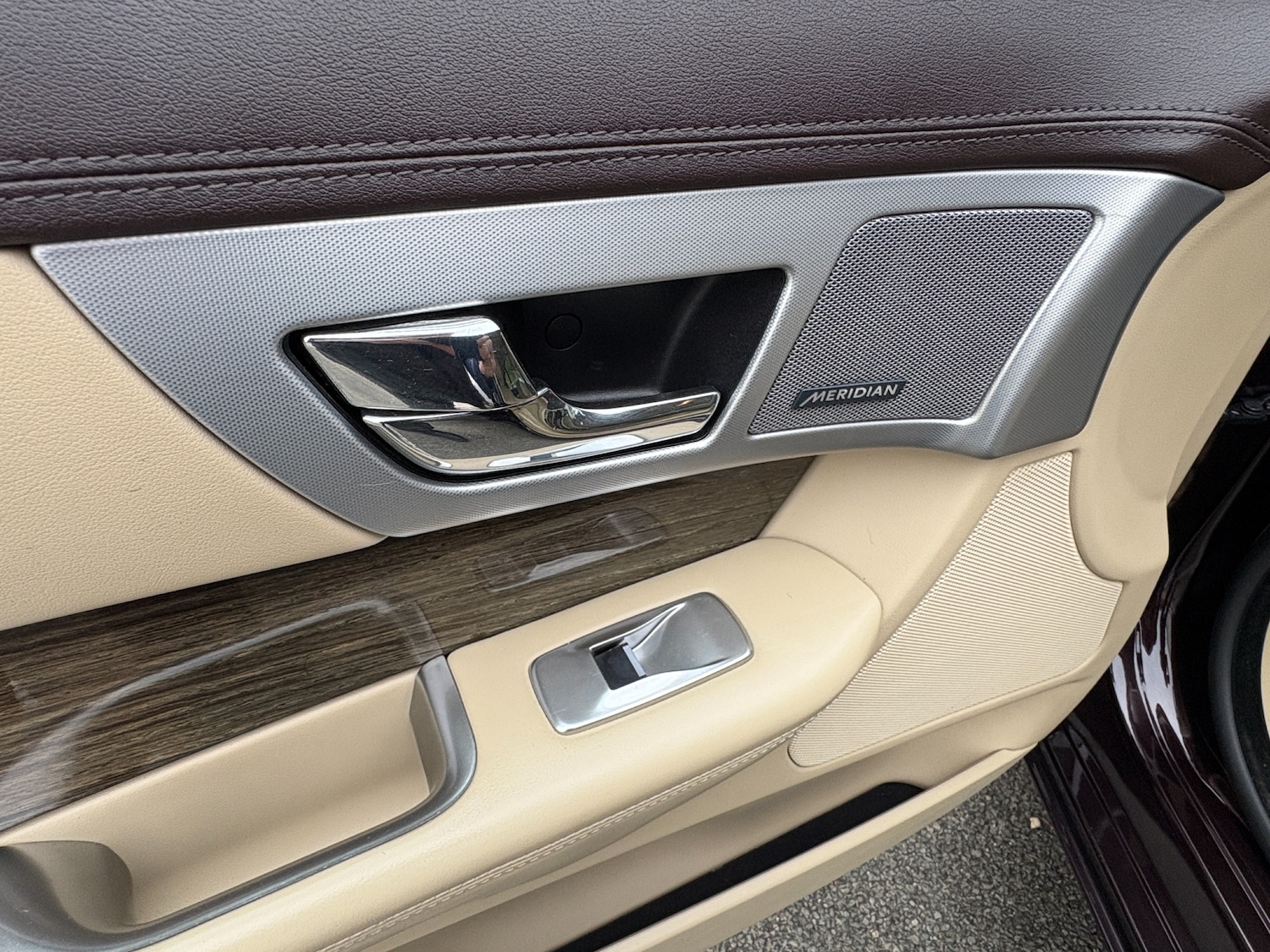 Used Jaguar XF 2012 for sale - 76334624: Photo 13