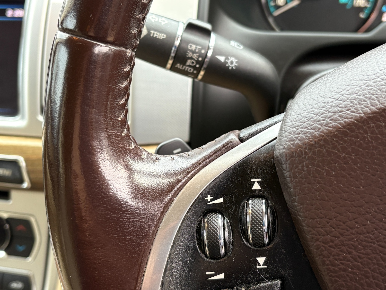 Used Jaguar XF 2012 for sale - 76334624: Photo 34