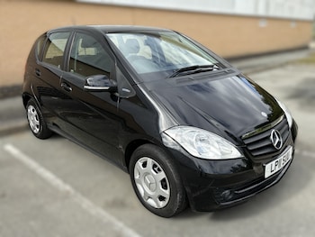 Used Mercedes-Benz A-Class 2011 for sale - 75761292: Photo