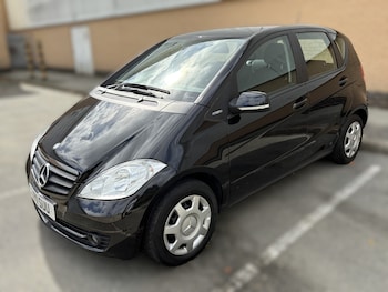 Used Mercedes-Benz A-Class 2011 for sale - 75761292: Photo