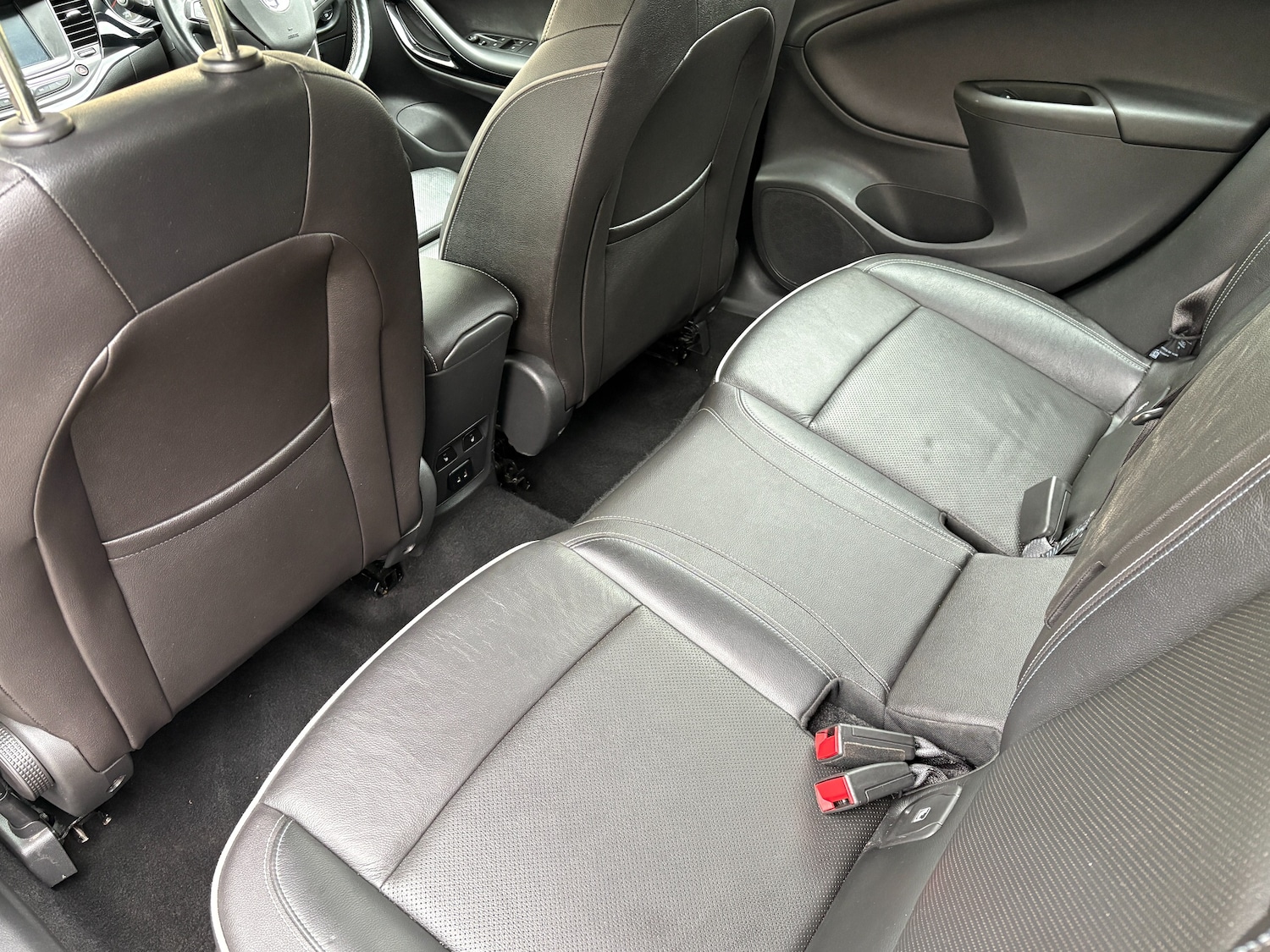 Used Vauxhall Astra 2016 for sale - 77878659: Photo 16