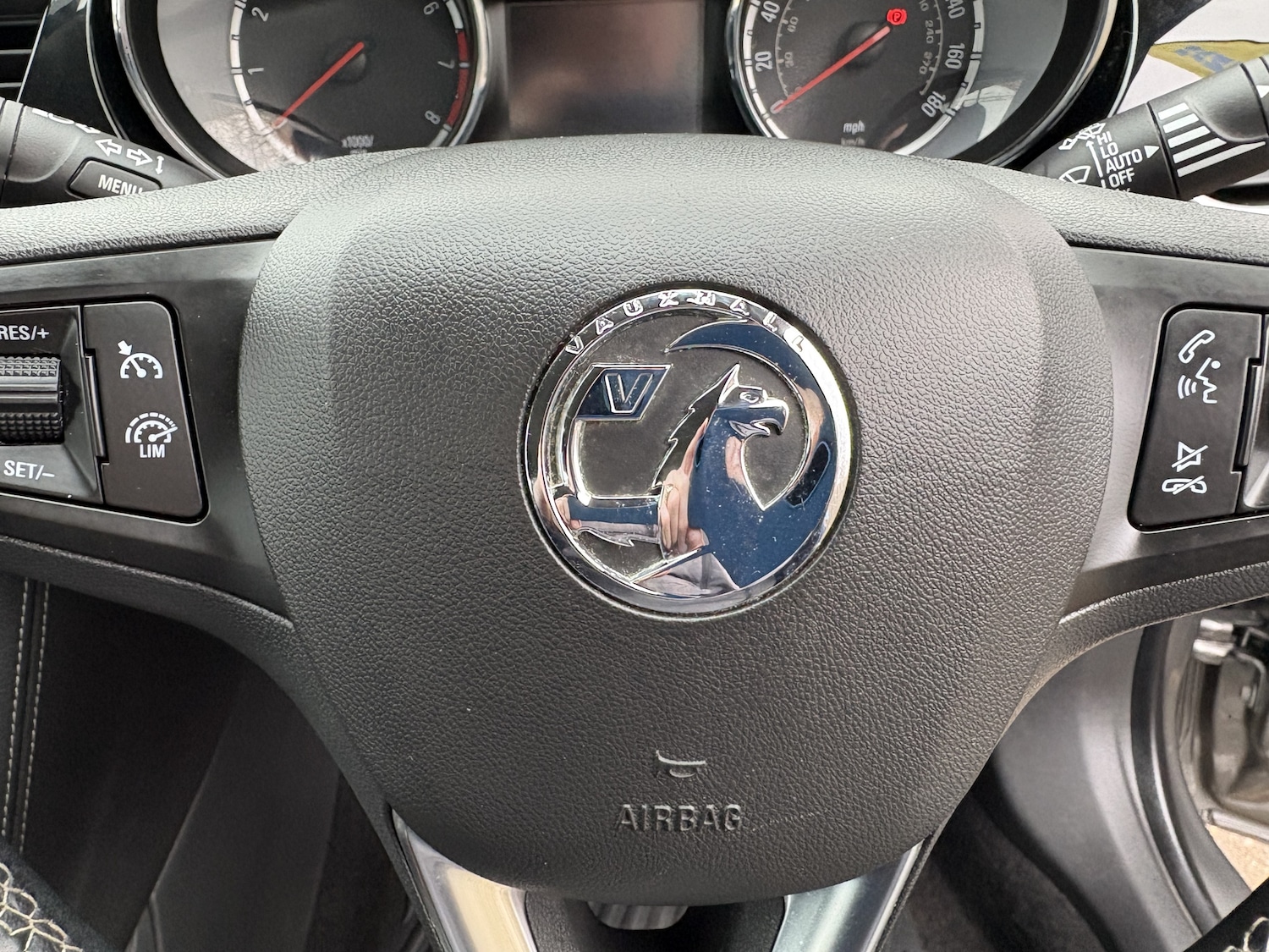 Used Vauxhall Astra 2016 for sale - 77878659: Photo 36