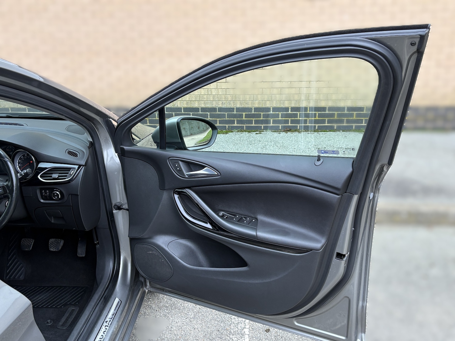 Used Vauxhall Astra 2016 for sale - 77878659: Photo 9