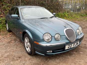 2000 (X) - 3.0 V6 SE Saloon 4dr Petrol Automatic (285 g/km 240 bhp)