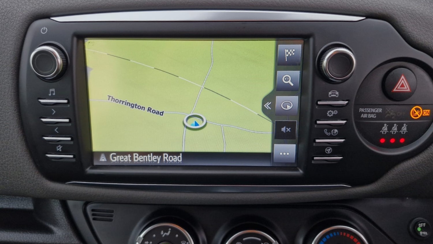 Used Toyota Yaris 2017 for sale - 78078622: Photo 28