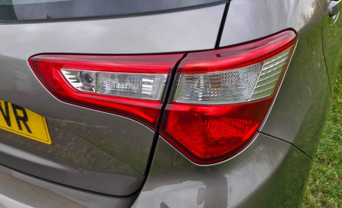 Used Toyota Yaris 2017 for sale - 78078622: Photo 39