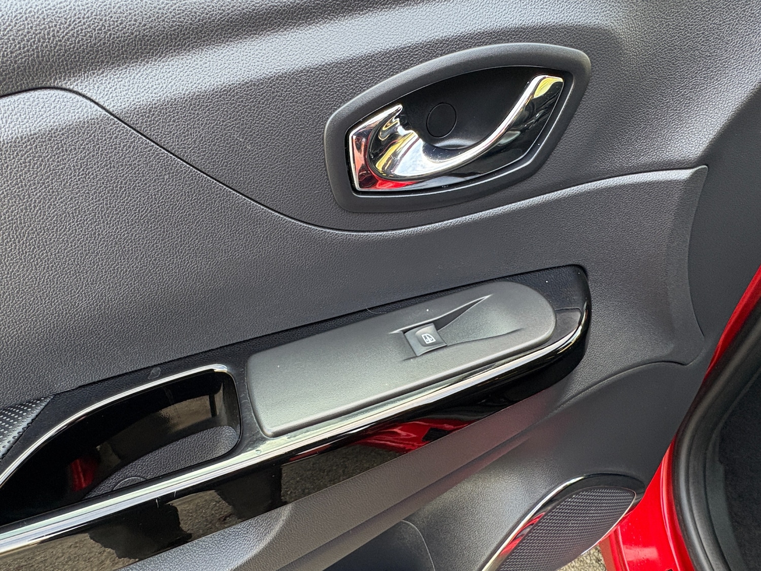 Used Renault Captur 2016 for sale - 76334663: Photo 14