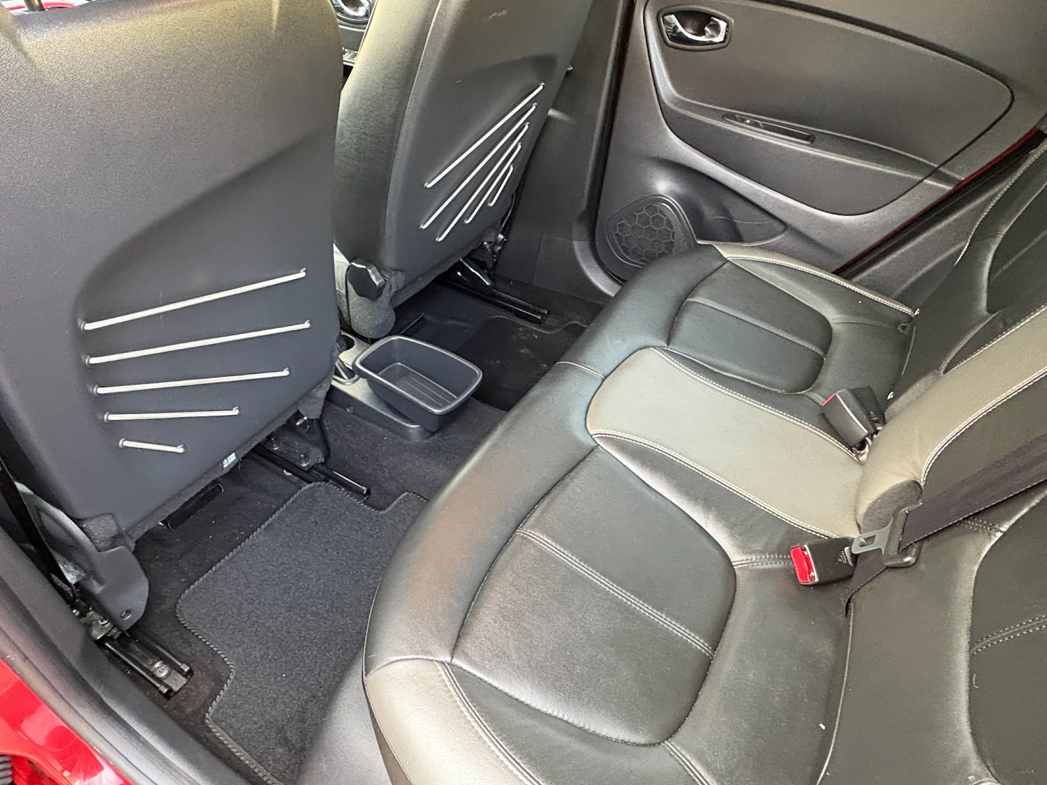 Used Renault Captur 2016 for sale - 76334663: Photo 17