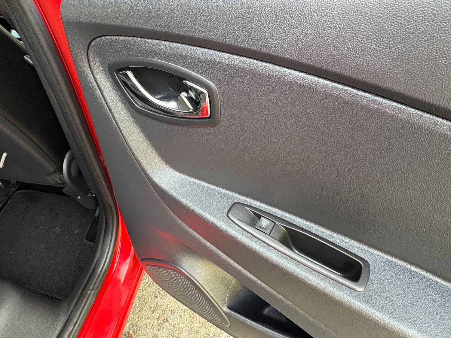 Used Renault Captur 2016 for sale - 76334663: Photo 26