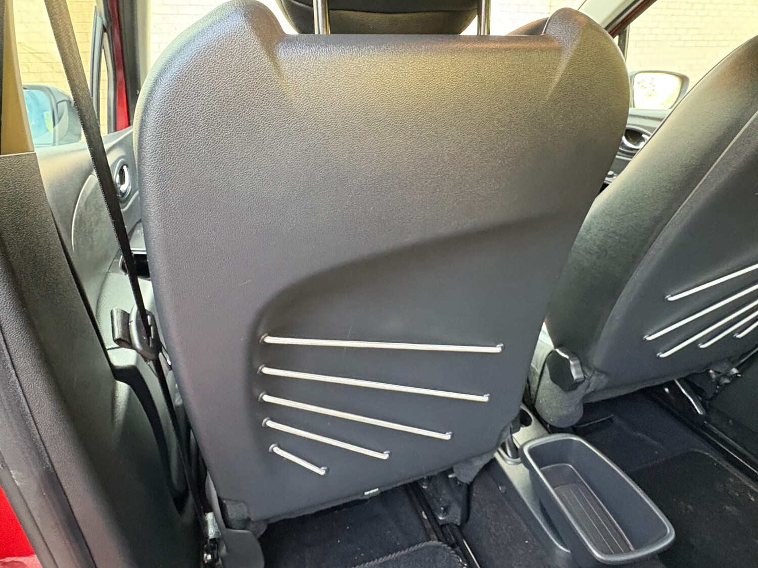 Used Renault Captur 2016 for sale - 76334663: Photo 30