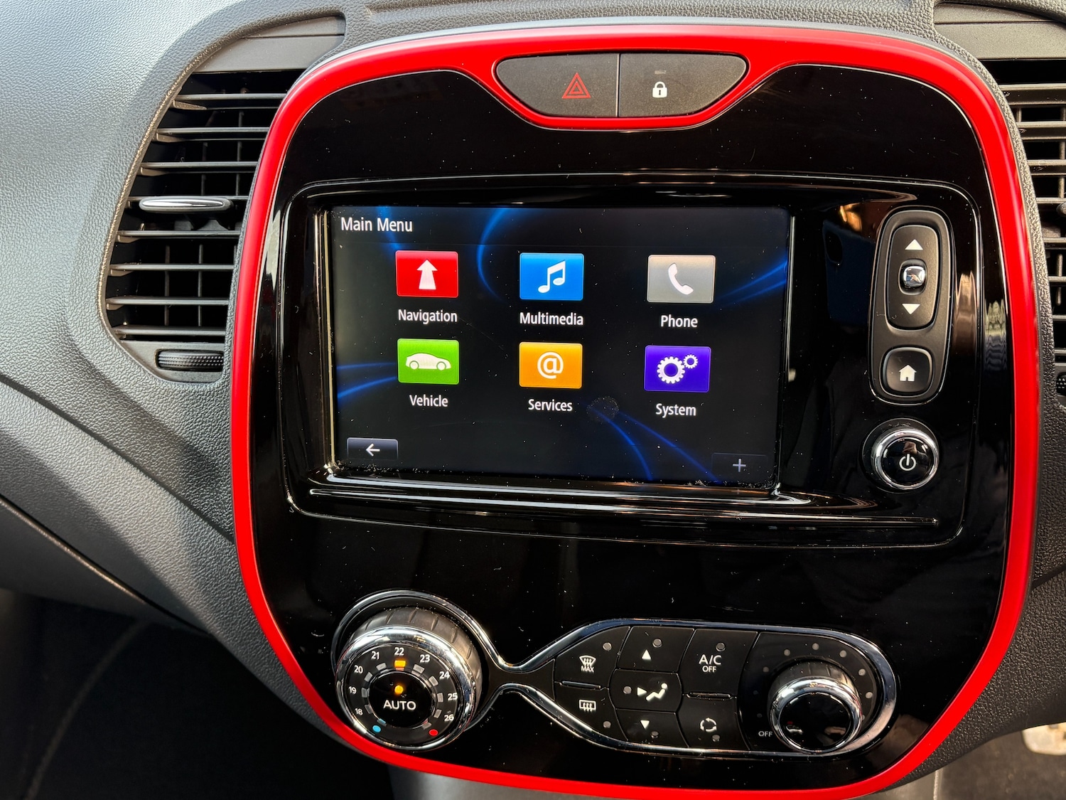 Used Renault Captur 2016 for sale - 76334663: Photo 33