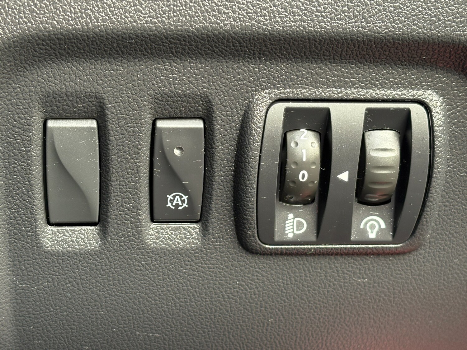 Used Renault Captur 2016 for sale - 76334663: Photo 39