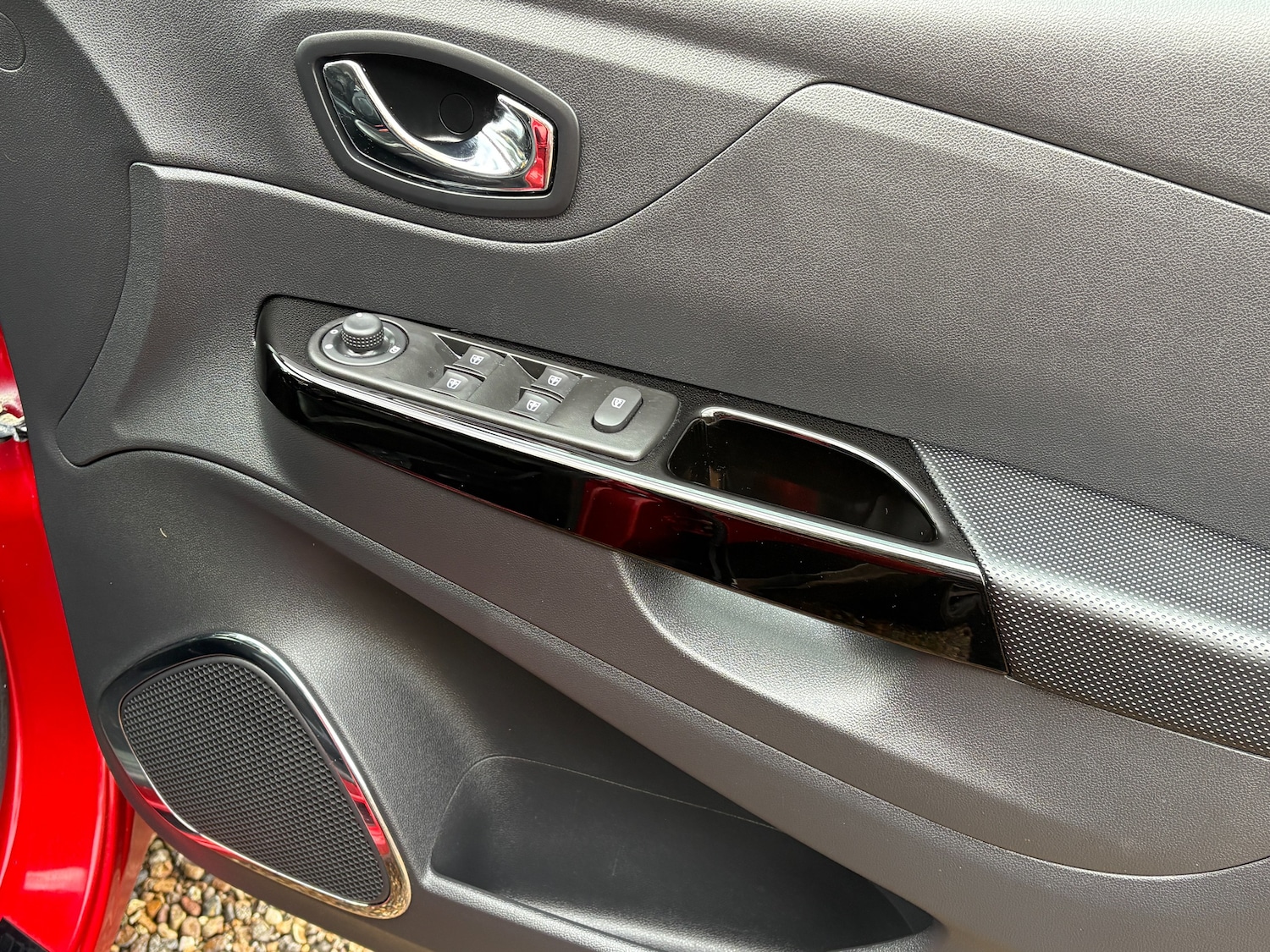 Used Renault Captur 2016 for sale - 76334663: Photo 5