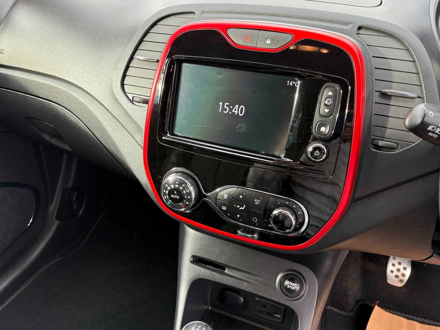 Used Renault Captur 2016 for sale - 76334663: Photo 8