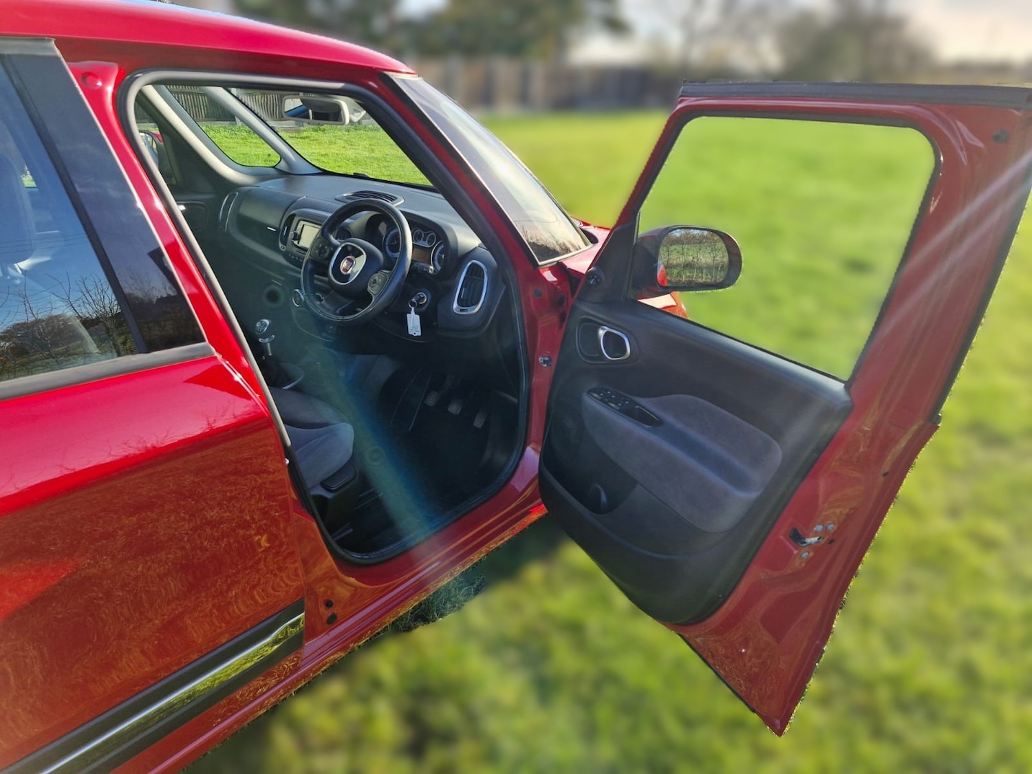 Used Fiat 500L 2013 for sale - 76783343: Photo 11