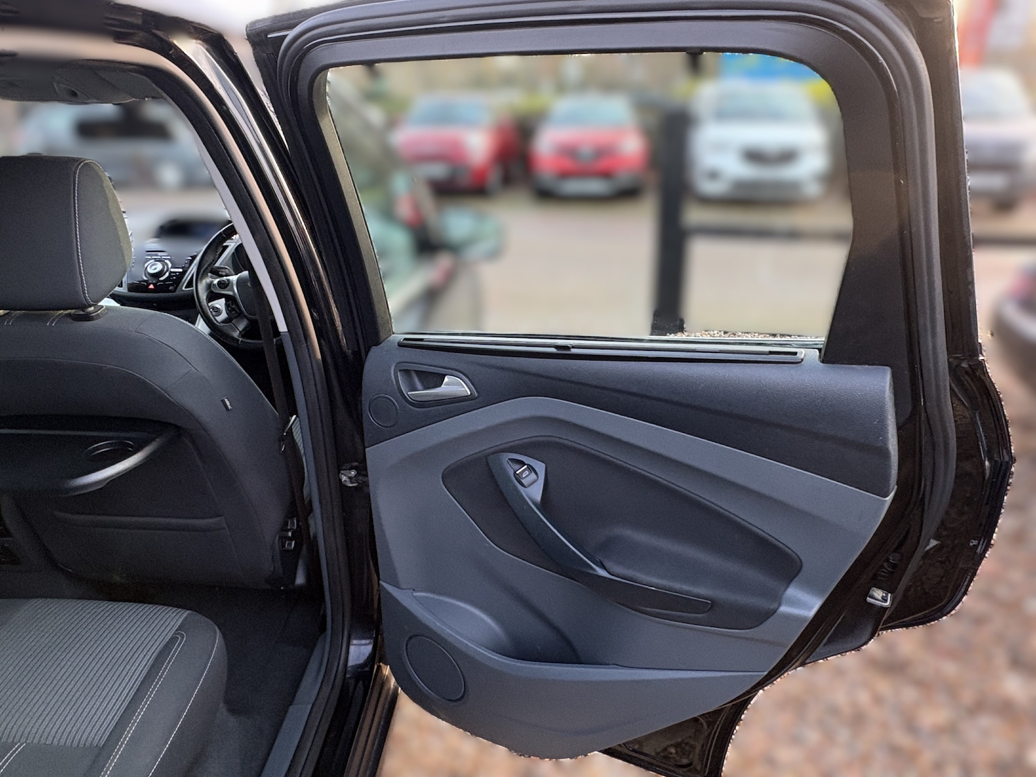 Used Ford C-Max 2011 for sale - 77546172: Photo 24