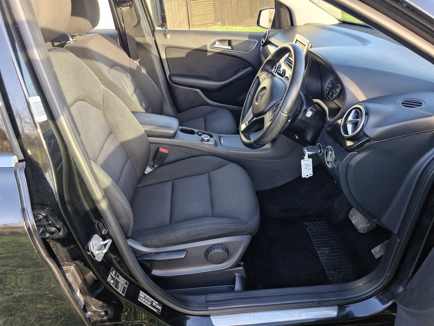 Used Mercedes-Benz B Class 2013 for sale - 77012014: Photo 11