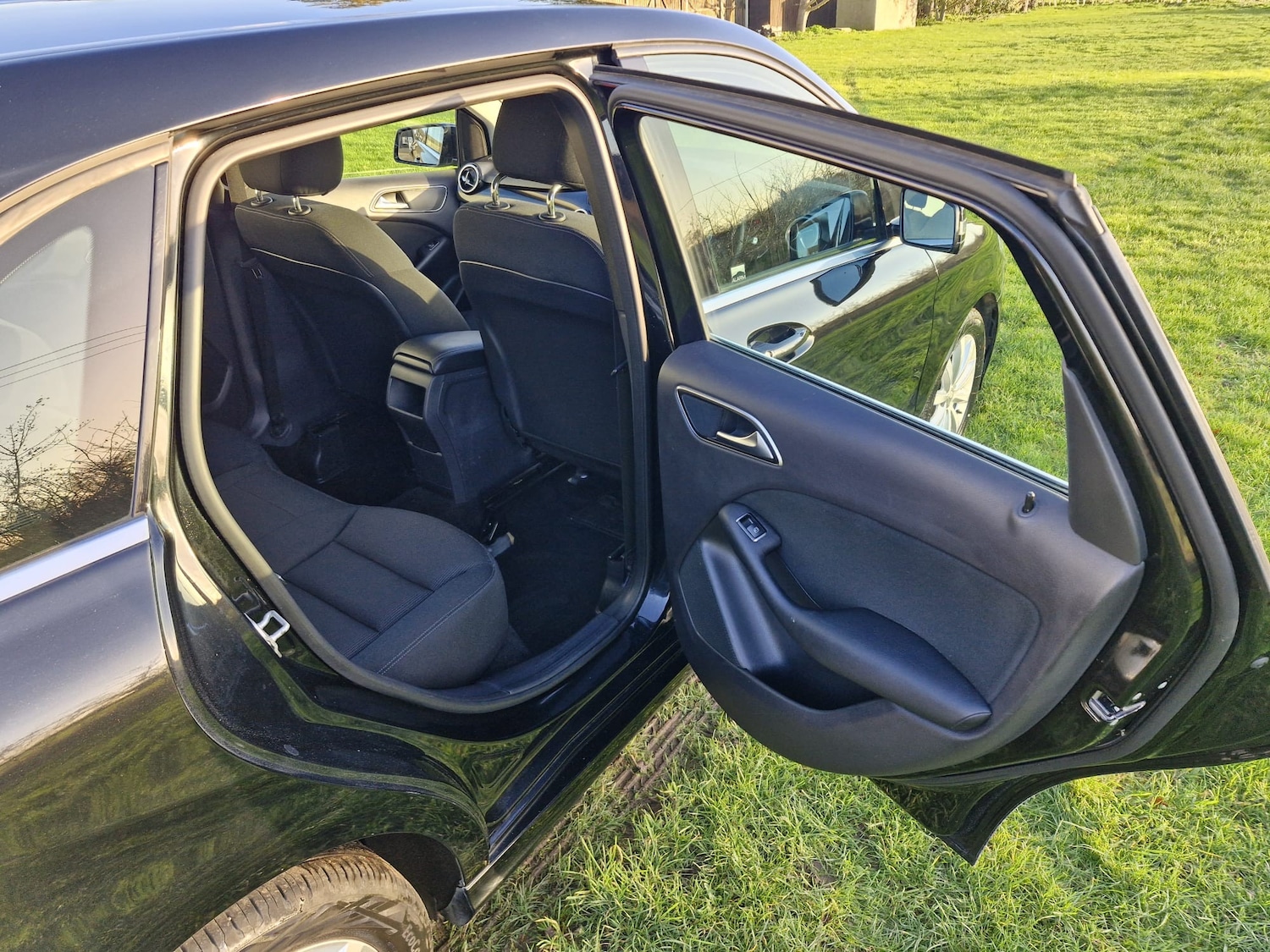 Used Mercedes-Benz B Class 2013 for sale - 77012014: Photo 15