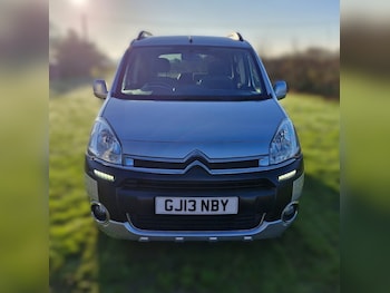 Used Citroen Berlingo 2013 for sale - 76739401: Photo