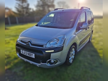 Used Citroen Berlingo 2013 for sale - 76739401: Photo