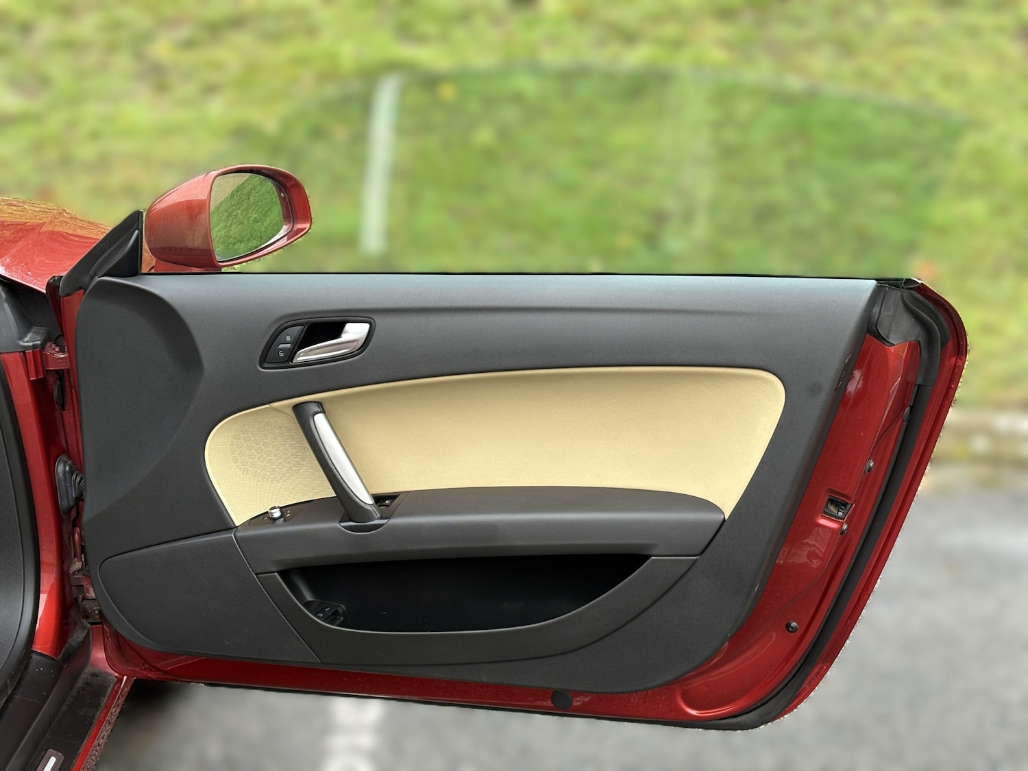 Used Audi TT 2010 for sale - 76836541: Photo 10