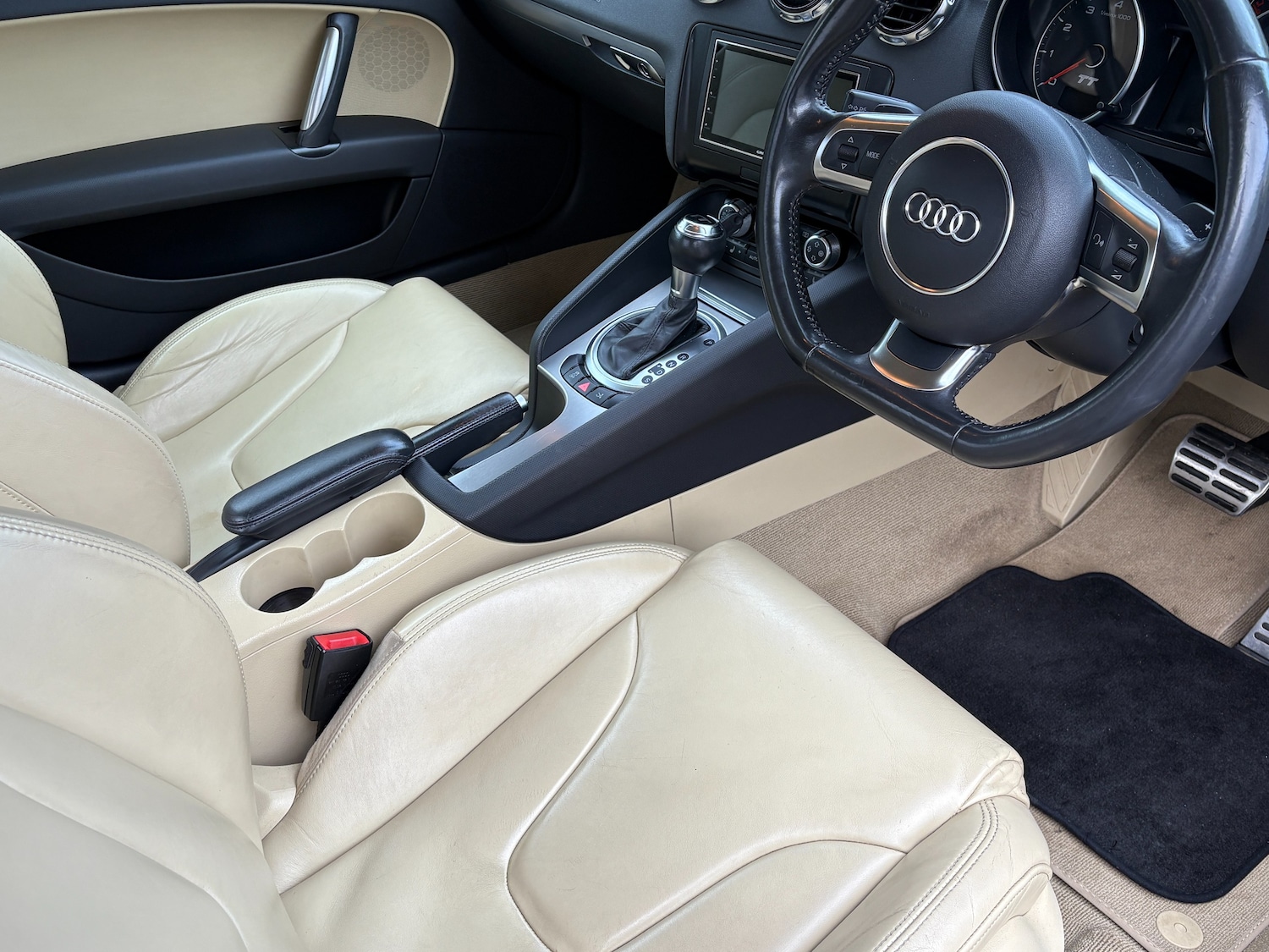 Used Audi TT 2010 for sale - 76836541: Photo 12