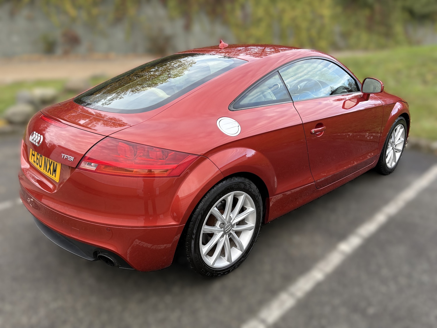 Used Audi TT 2010 for sale - 76836541: Photo 4