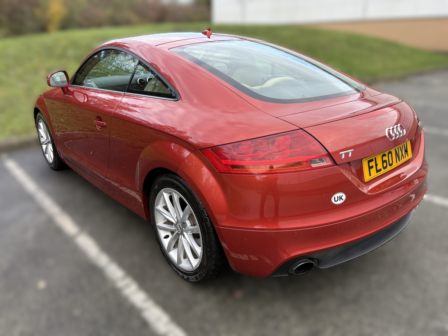 Used Audi TT 2010 for sale - 76836541: Photo 6