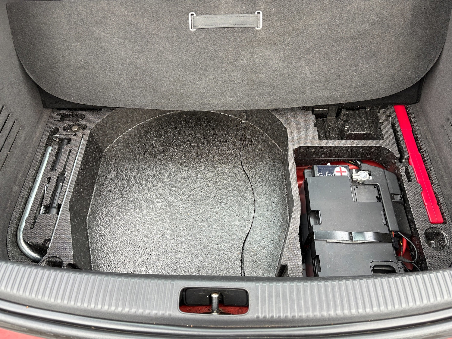 Used Audi TT 2010 for sale - 76836541: Photo 9