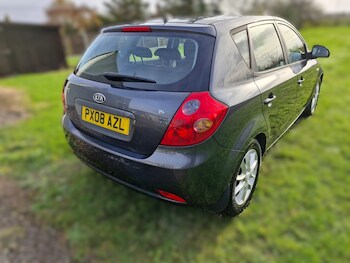 Used Kia Ceed 2008 for sale - 76545934: Photo