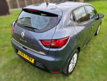 Used Renault Clio 2017 for sale - 76518091: Photo
