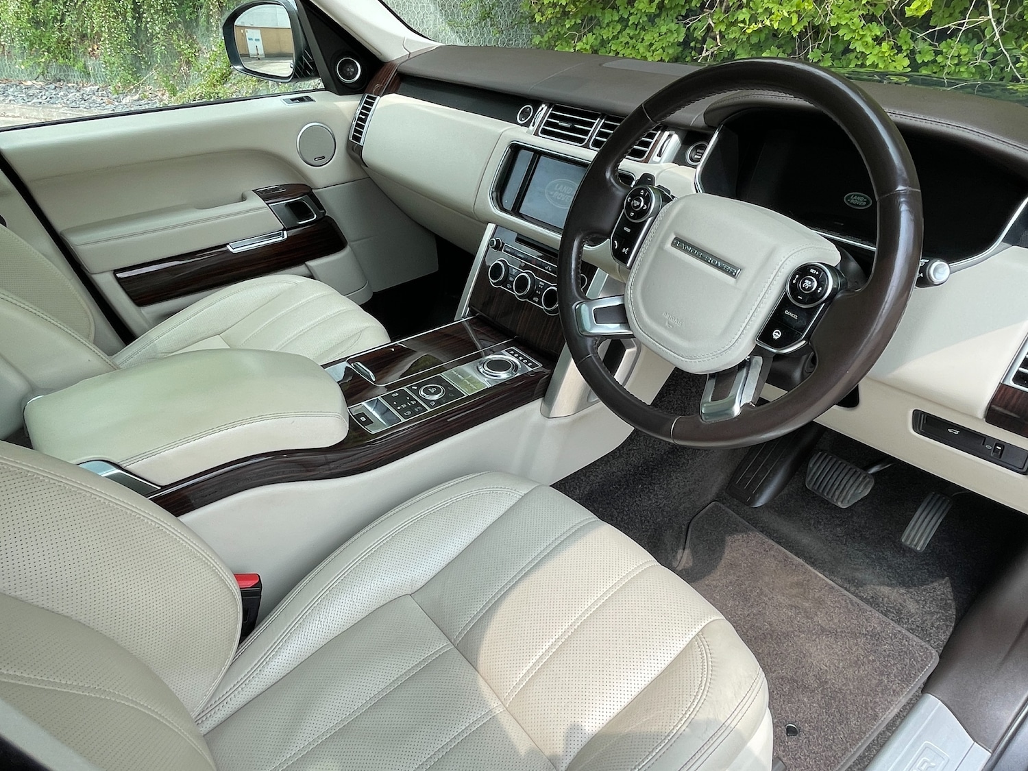 Used Land Rover Range Rover 2015 for sale - 76064995: Photo 15