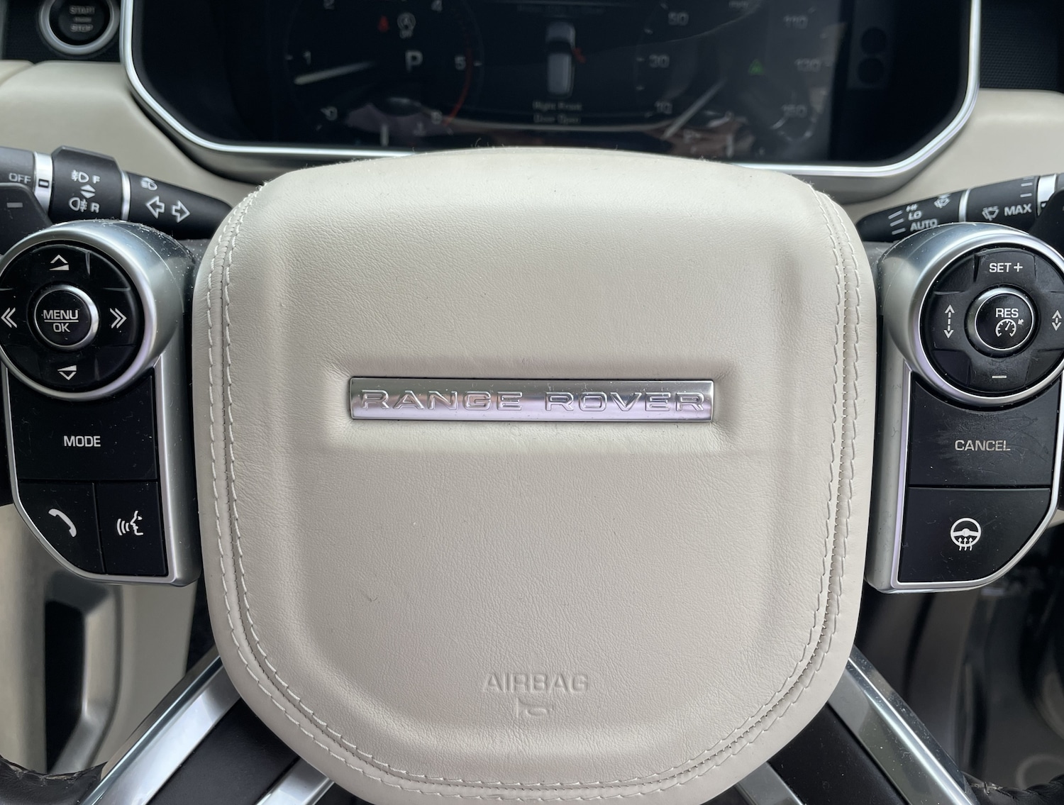 Used Land Rover Range Rover 2015 for sale - 76064995: Photo 48