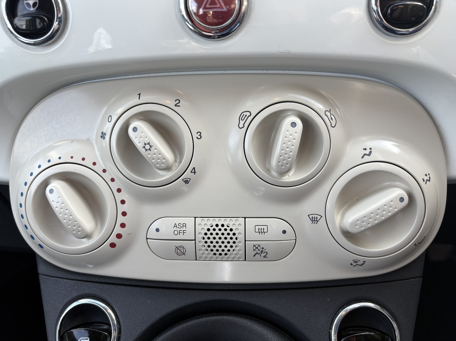 Used Fiat 500 2016 for sale - 76198112: Photo 30