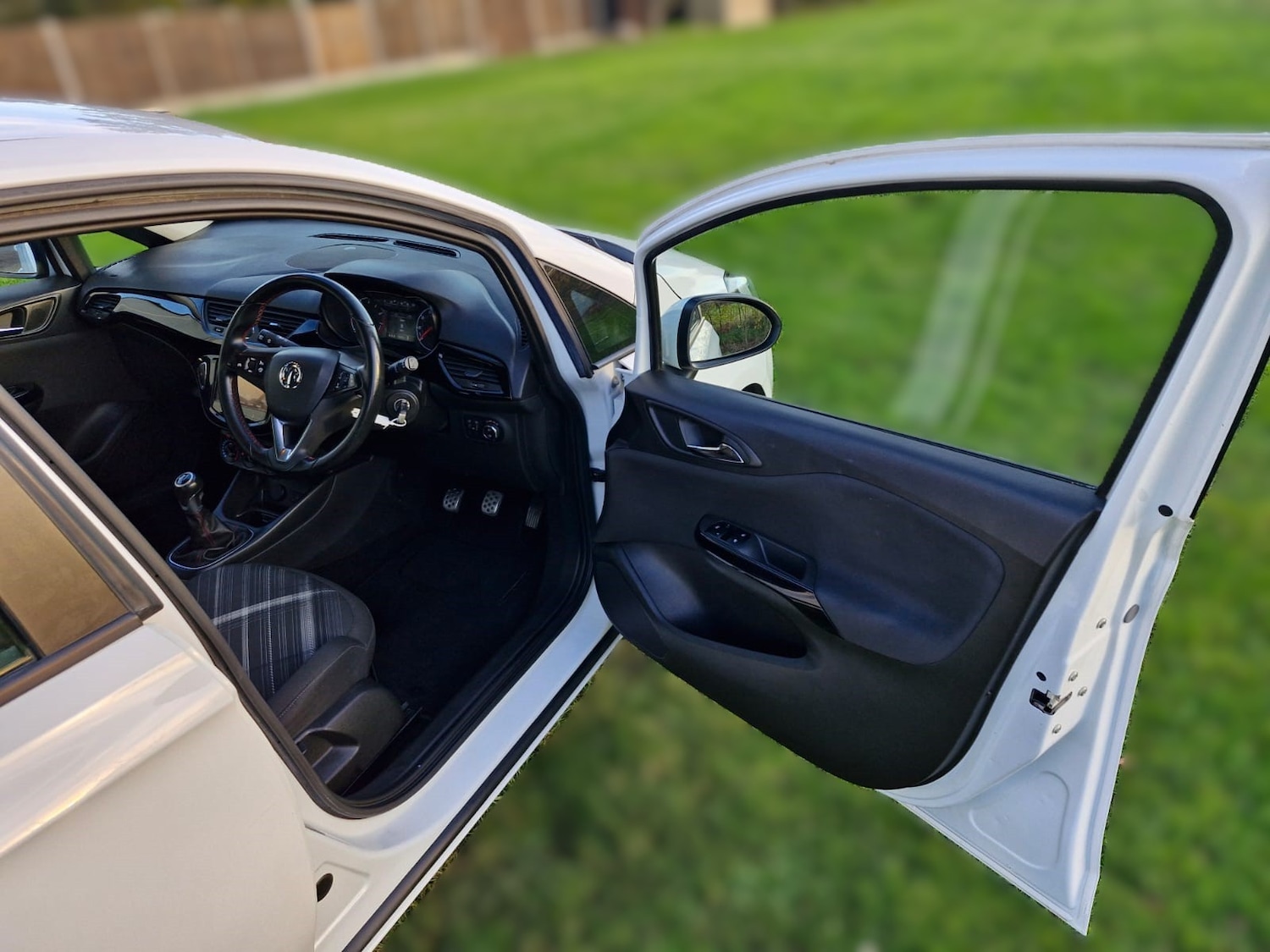 Used Vauxhall Corsa 2015 for sale - 76569312: Photo 10