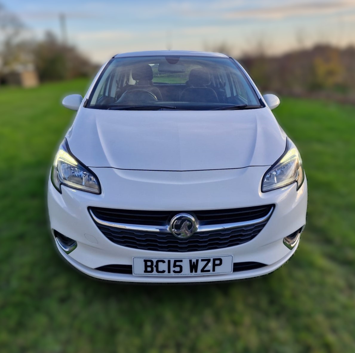 Used Vauxhall Corsa 2015 for sale - 76569312: Photo 2
