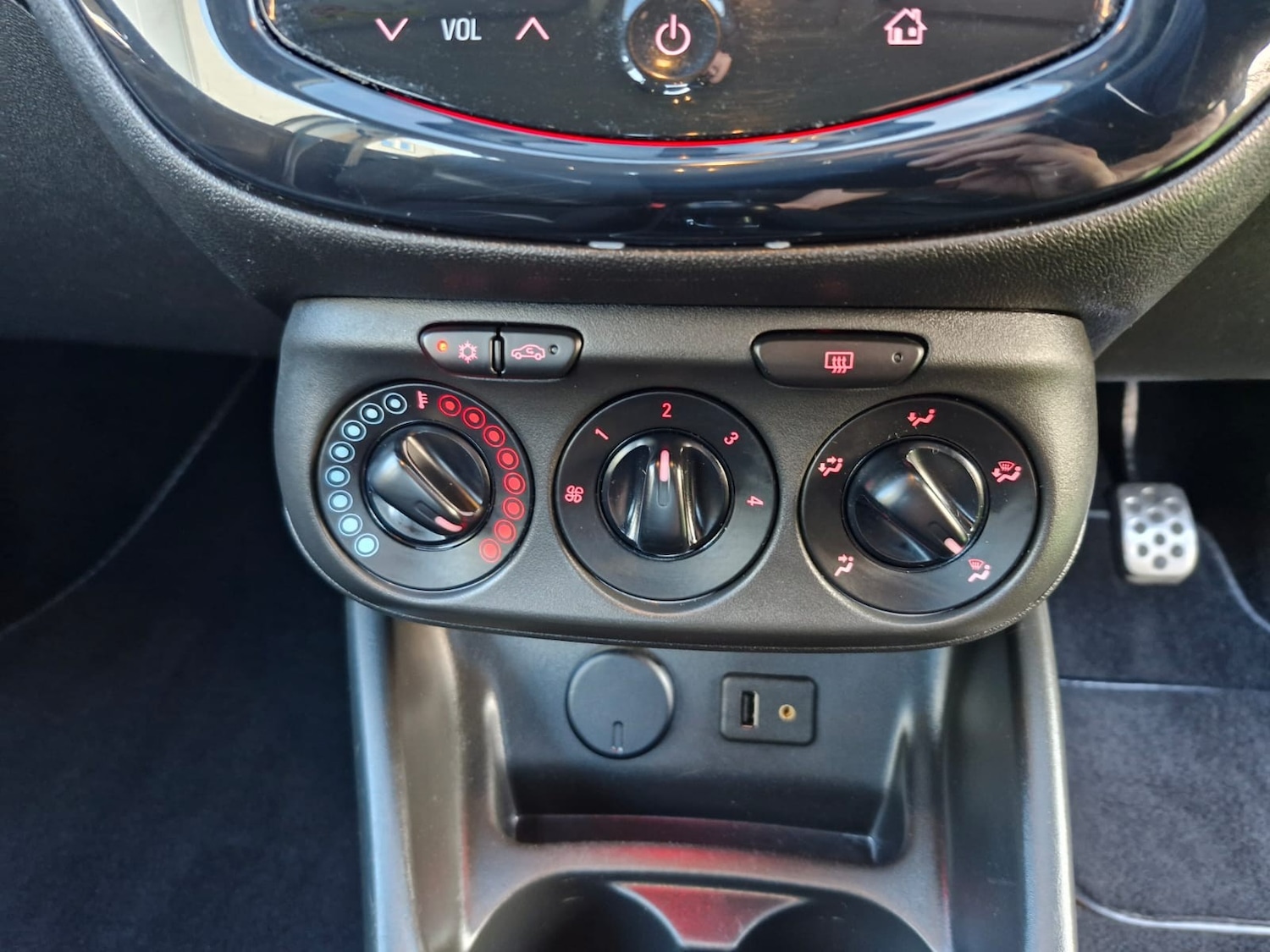 Used Vauxhall Corsa 2015 for sale - 76569312: Photo 21