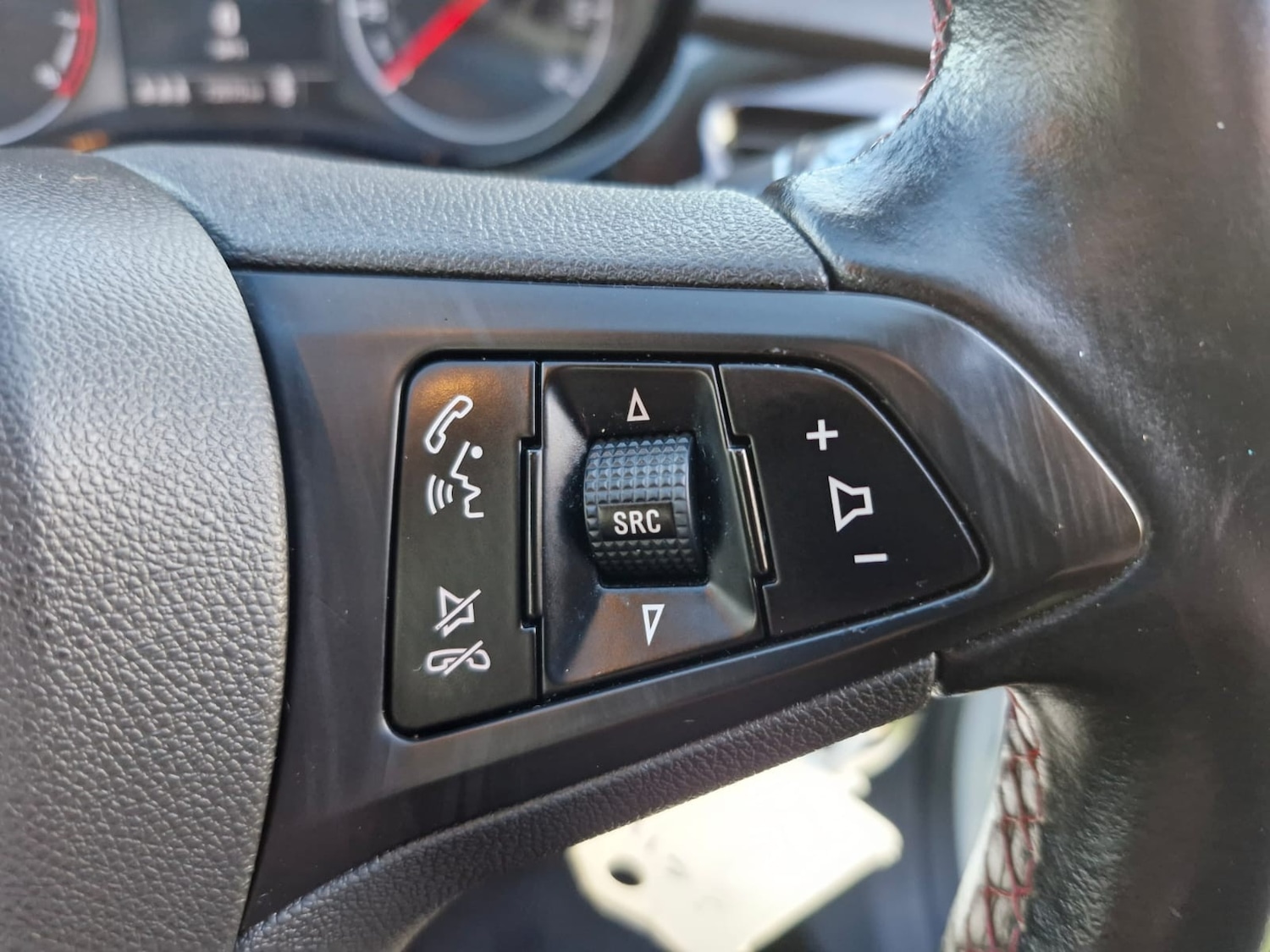 Used Vauxhall Corsa 2015 for sale - 76569312: Photo 33