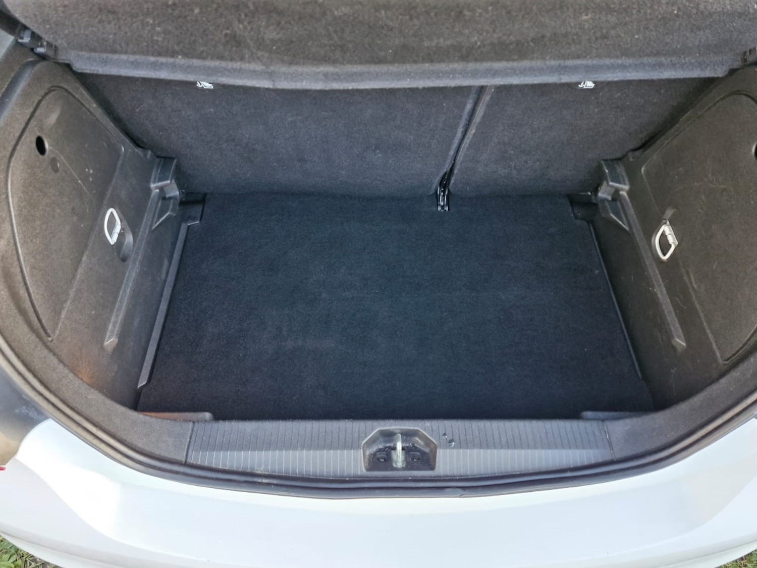 Used Vauxhall Corsa 2015 for sale - 76569312: Photo 8