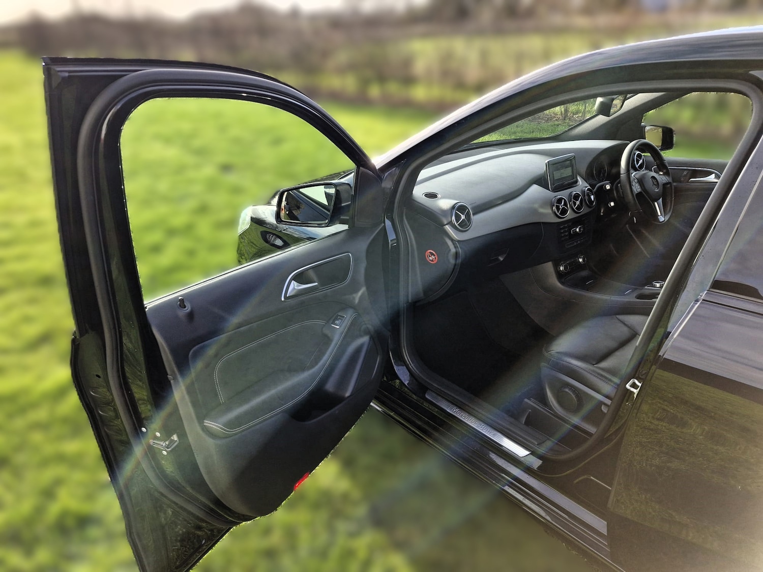 Used Mercedes-Benz B Class 2014 for sale - 77096097: Photo 13