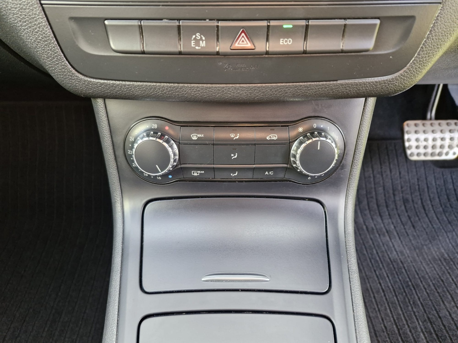 Used Mercedes-Benz B Class 2014 for sale - 77096097: Photo 21