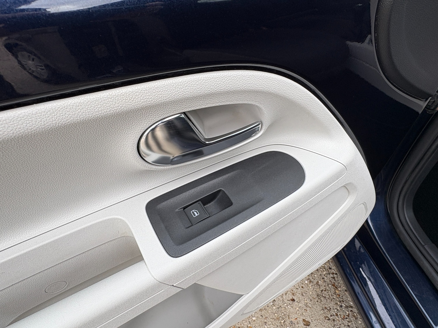 Used Volkswagen up! 2013 for sale - 76224977: Photo 17