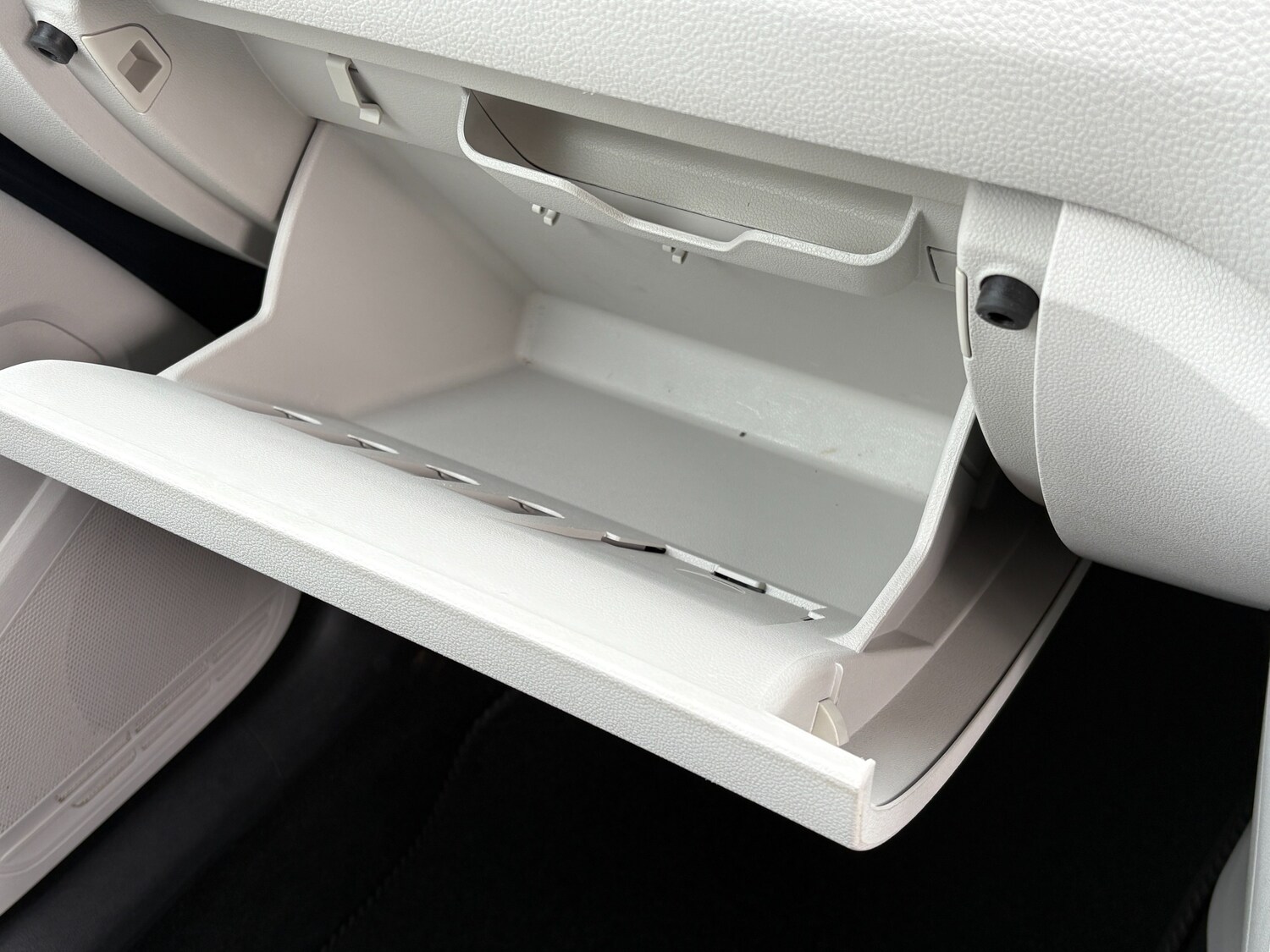 Used Volkswagen up! 2013 for sale - 76224977: Photo 25