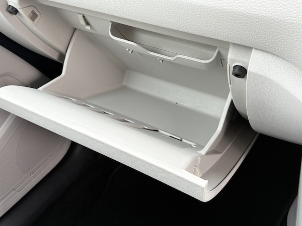 Used Volkswagen up! 2013 for sale - 76224977: Photo 25