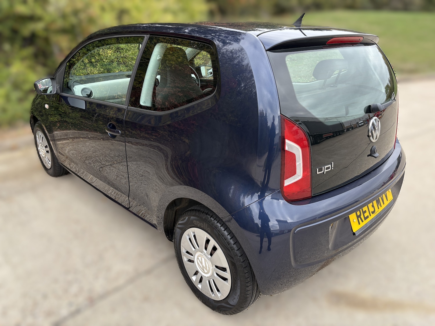 Used Volkswagen up! 2013 for sale - 76224977: Photo 6