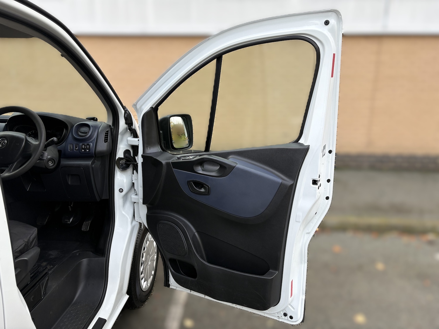 Used Vauxhall Vivaro 2018 for sale - 76535039: Photo 10