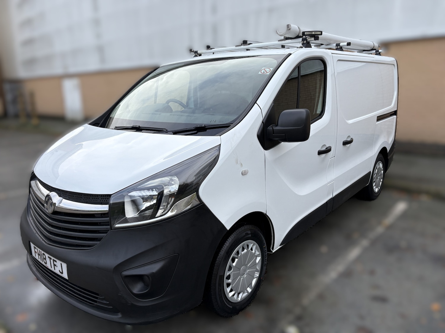 Used Vauxhall Vivaro 2018 for sale - 76535039: Photo 3